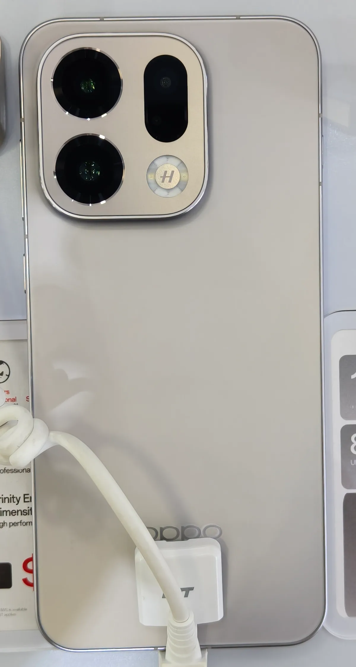 OPPO Find X9 Ultra